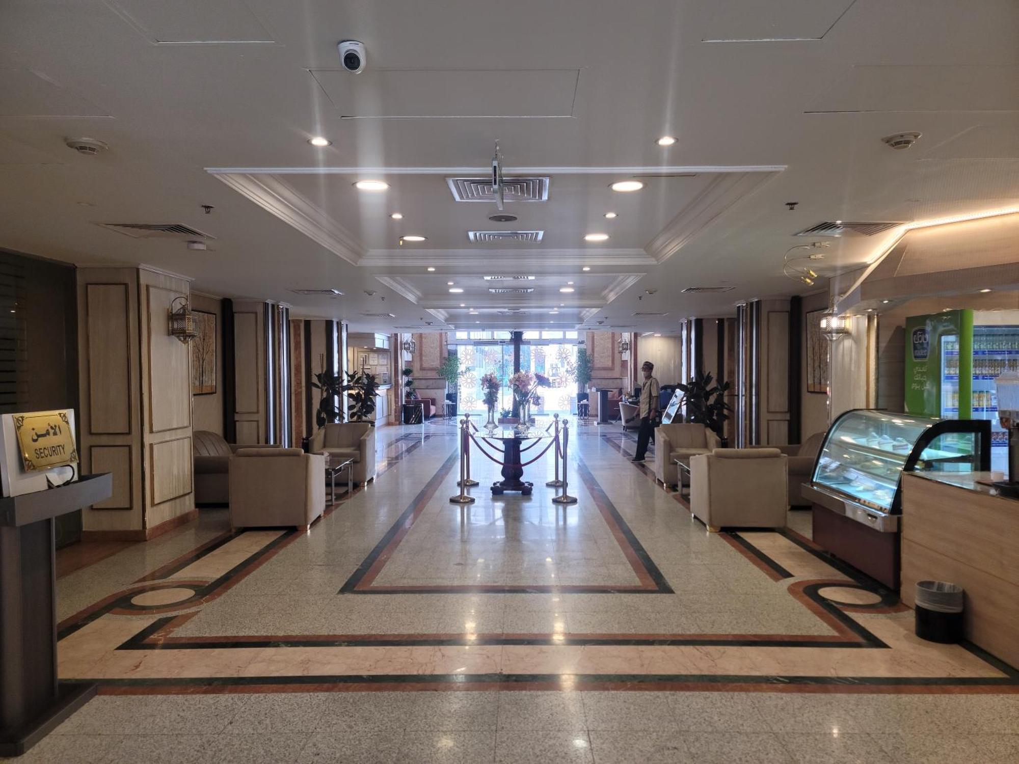 Qasr Al Ansar Golden Tulip Hotel Μεδίνα Εξωτερικό φωτογραφία