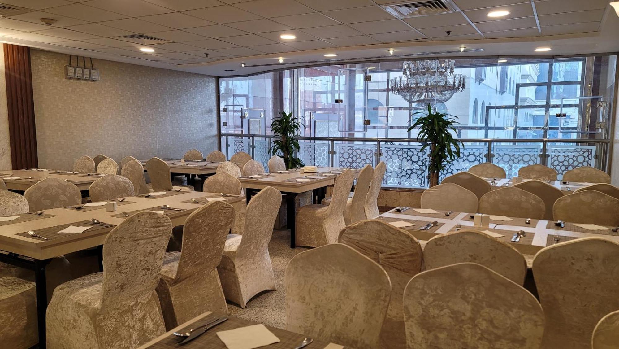 Qasr Al Ansar Golden Tulip Hotel Μεδίνα Εξωτερικό φωτογραφία